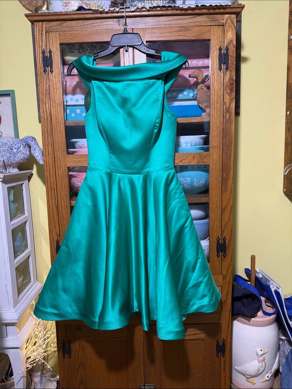 Satin Emerald Green Off-Shoulder Fit & Flare Prom Dress